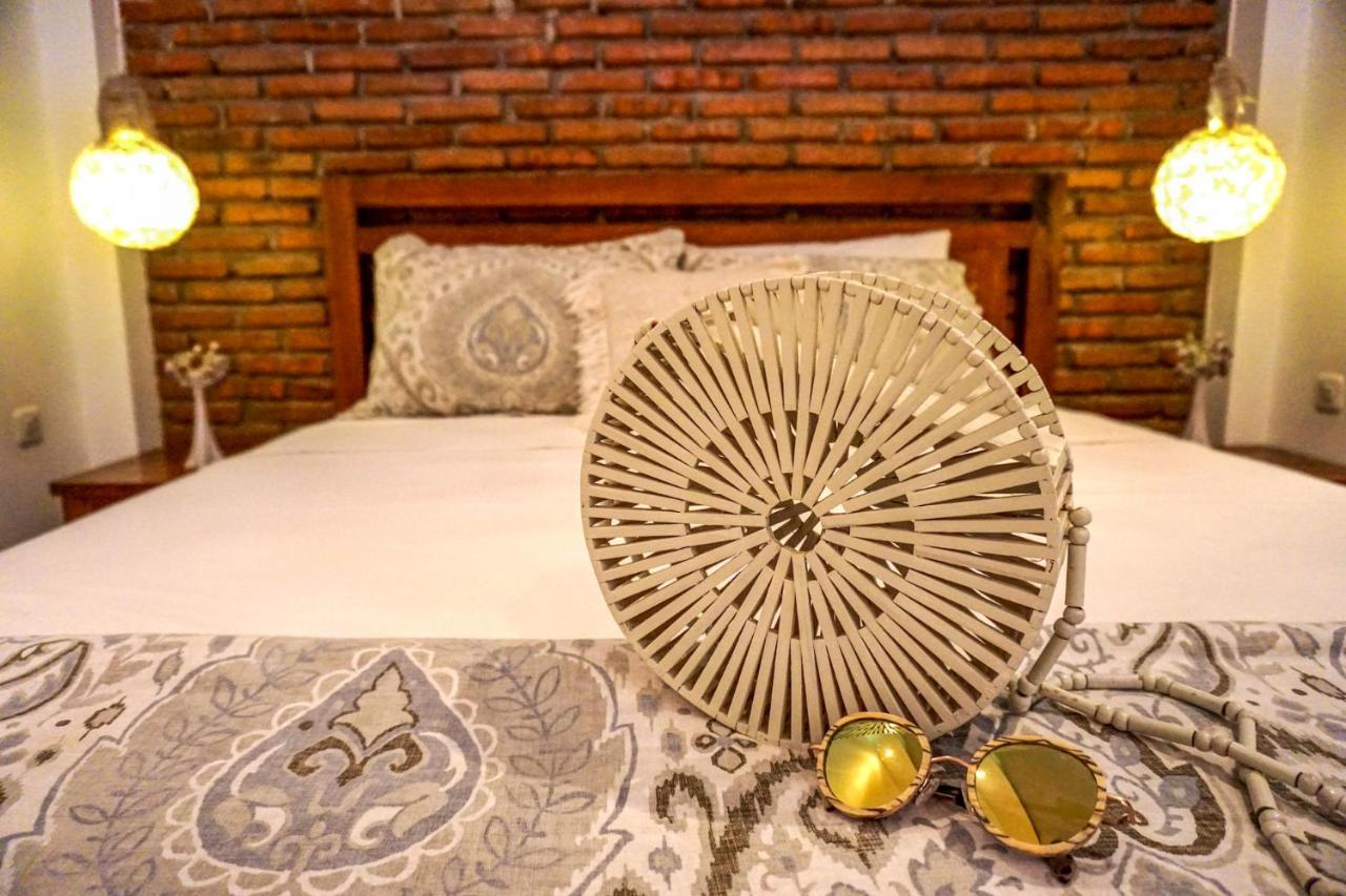 Soraya Yoga Wellness Center Gili Trawangan Exterior foto