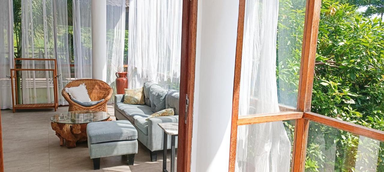 Soraya Yoga Wellness Center Gili Trawangan Exterior foto